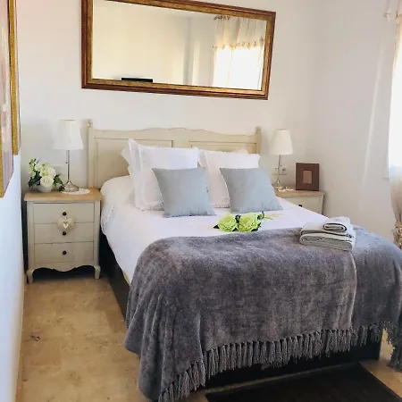 Apartamento Con Terraza Y Piscina En Malgrat De Mar Exterior photo