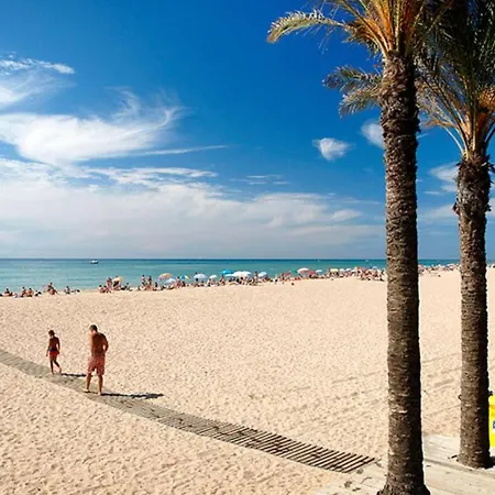 Apartamento Con Terraza Y Piscina En Malgrat De Mar Exterior photo
